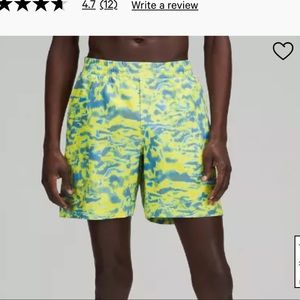 Lululemon channel cross short size M